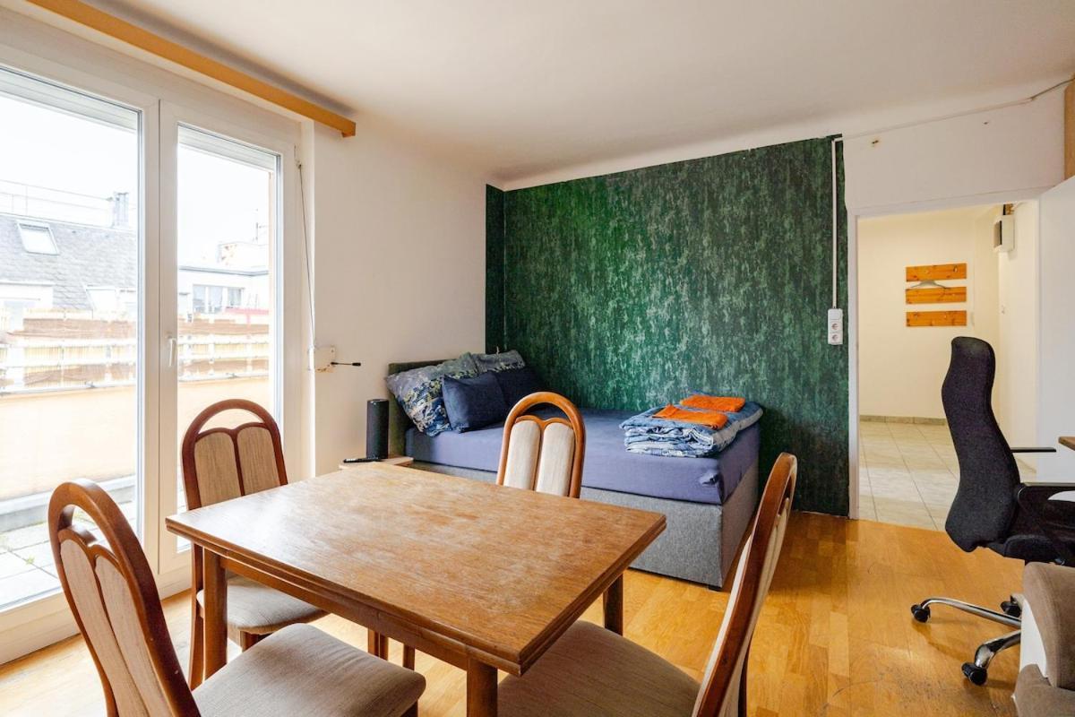 Close To Centre And Next To Hbf And Easy From Airport Apartamento Viena
